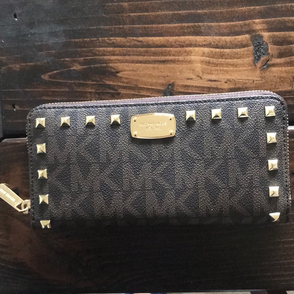 Authentic Michael Kors Wallet
